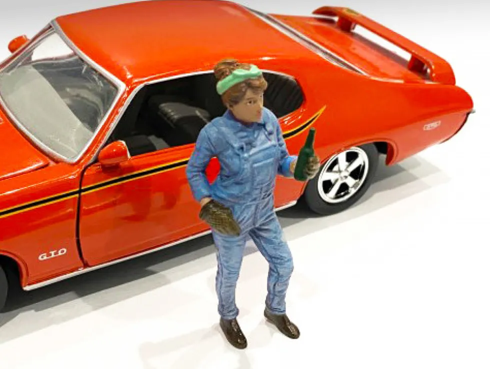 Retro Female Mechanic IV Figurine 1/24 Scale Models American Diorama 38347