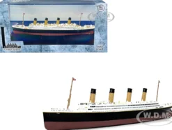 RMS Titanic Passenger Ship 1/1250 Diecast Model Legendary Cruise Ships 241945