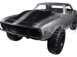 Roman's Chevrolet Camaro Z/28 Silver 