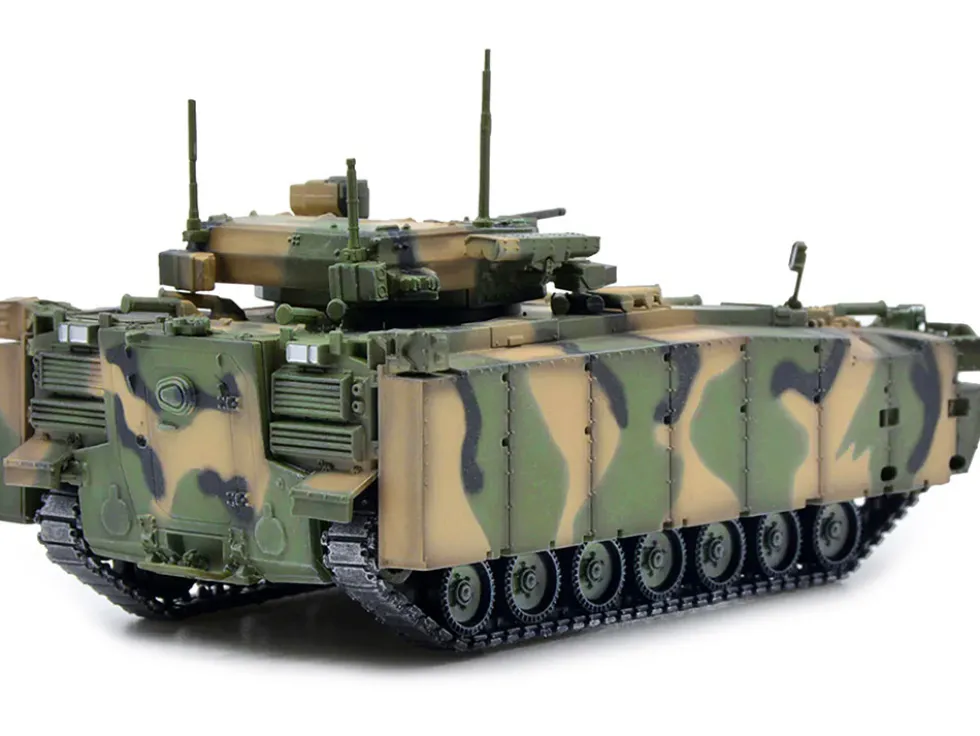 Russian Object 695 Kurganets 25 Infantry Fighting Vehicle with Four Kornet EM Guided Missiles Camouflage 1/72 Diecast Model Panzerkampf 12205PB