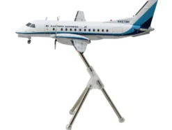 Saab 340A Commercial Aircraft "Eastern Express/Bar Harbor" (N407BH) White with Blue Stripes "Gemini 200" Series 1/200 Diecast Model Airplane by GeminiJets