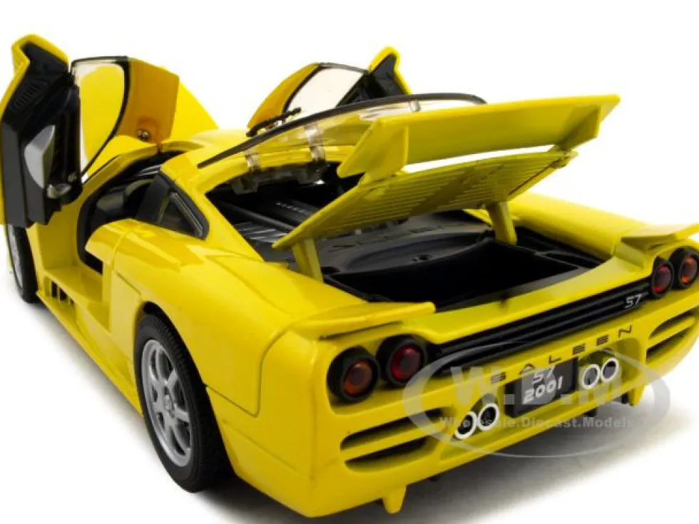 Saleen S7 Yellow 1/18 Diecast Model Car Motormax 73117
