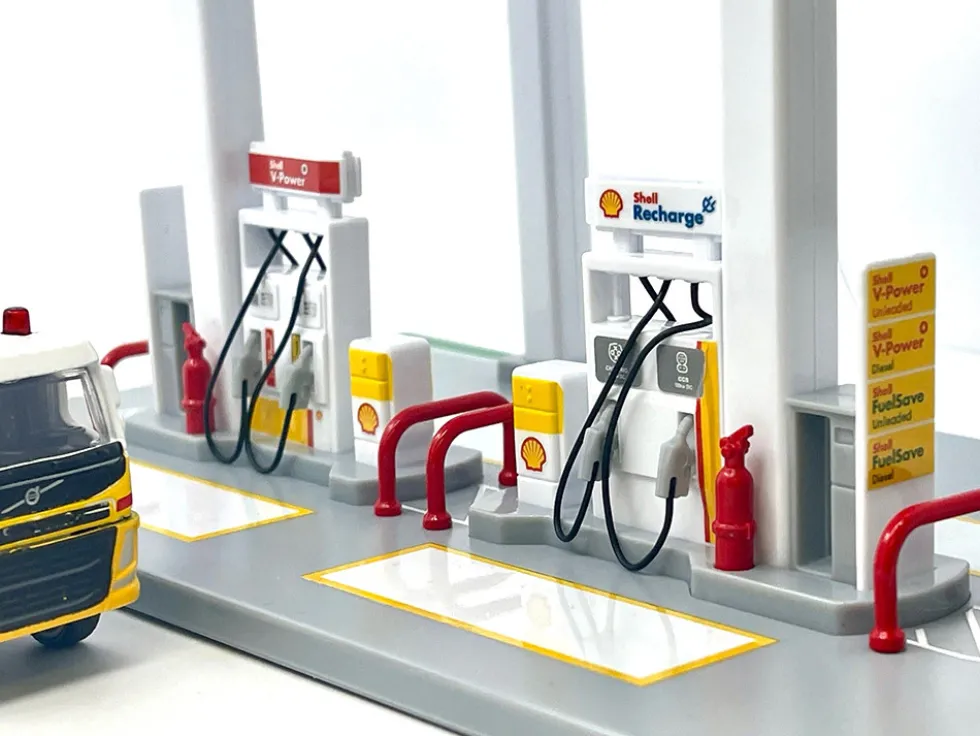 Shell Gas Station Playset with Volvo Oil Tanker and Volvo Tow Truck Diorama Set
