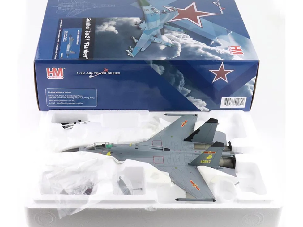 Shenyang J-11A Fighter Aircraft "40547, Golden Helmet" (2014) People's Liberation Army Air Force with 1/8 Scale Golden Helmet "Air Power Series" 1/72 Diecast Model by Hobby Master