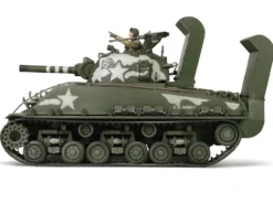 Sherman M4 (105) Howitzer Medium Tank 