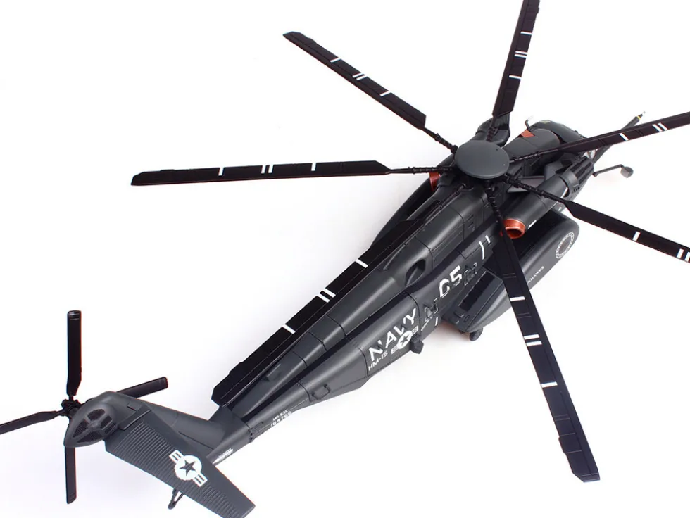 Sikorsky MH-53E Sea Dragon Helicopter "United States Navy, Blackhawks, Tail Number 05" Dark Gray 1/72 Diecast Model by Panzerkampf