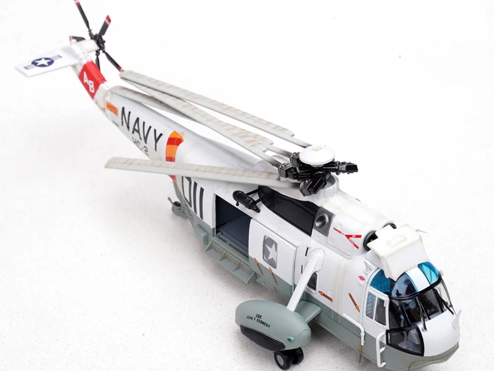 Sikorsky SH-3G Sea King Helicopter "148987/AB 011, Helicopter Combat Support Squadron 2, Fleet Angels, USS John F Kennedy (CVA-67)" (1970s) United States Navy 1/72 Diecast Model by Legion