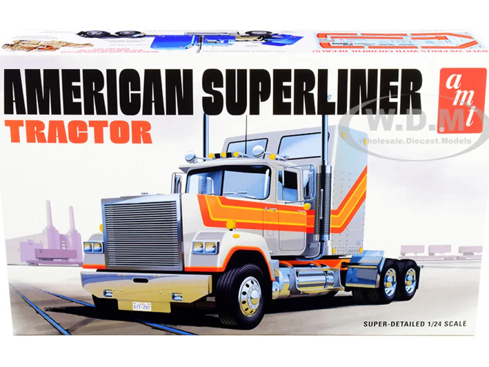 Skill 3 Model Kit American Superliner Semi Tractor 1/24 Scale Model AMT AMT1235