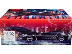 Skill 2 Model Kit Batmobile Batman & Robin 1997 Movie 1/25 Scale Model AMT AMT1295