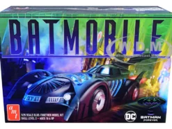 Skill 2 Model Kit Batmobile Batman Forever 1995 Movie 1/25 Scale Model AMT AMT1240