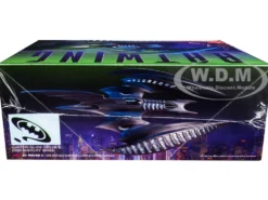 Skill 2 Model Kit Batwing Batman Forever 1995 Movie 1/32 Scale Model AMT AMT1290