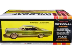 Skill 2 Model Kit 1966 Buick Wildcat Hardtop 3 in 1 Kit 1/25 Scale Model AMT AMT1175