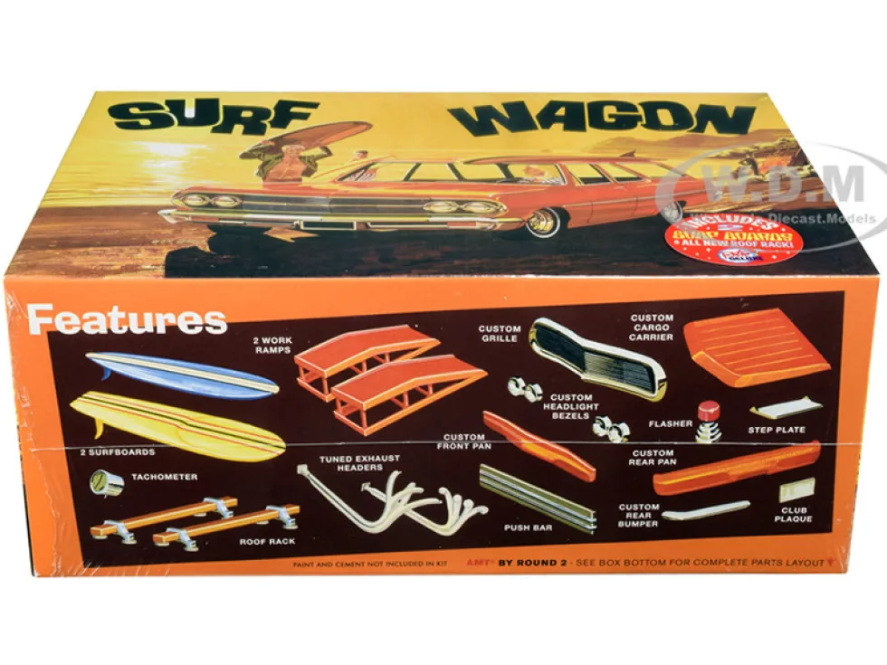 Skill 2 Model Kit 1965 Chevrolet Chevelle Surf Wagon Two Surf Boards 4 in 1 Kit 1/25 Scale Model AMT AMT1131