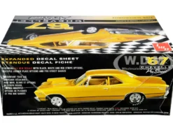 Skill 2 Model Kit 1967 Chevrolet Chevelle Pro Street 1/25 Scale Model AMT AMT876 M