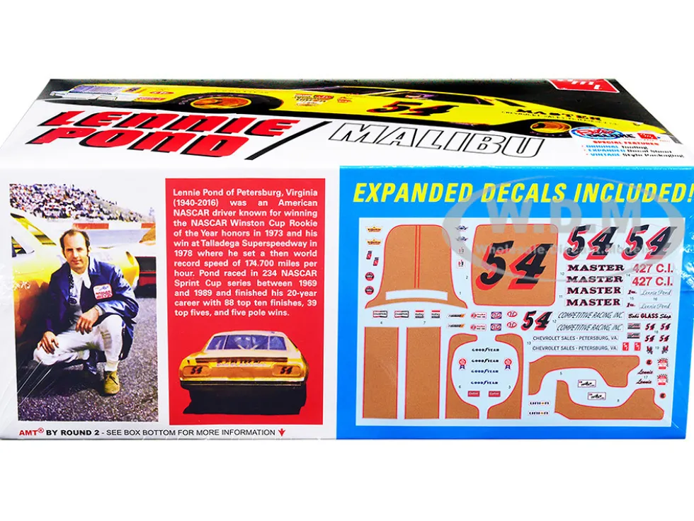 Skill 2 Model Kit 1974 Chevrolet Malibu Stock Car #54 Lennie Pond 1/25 Scale Model AMT AMT1352