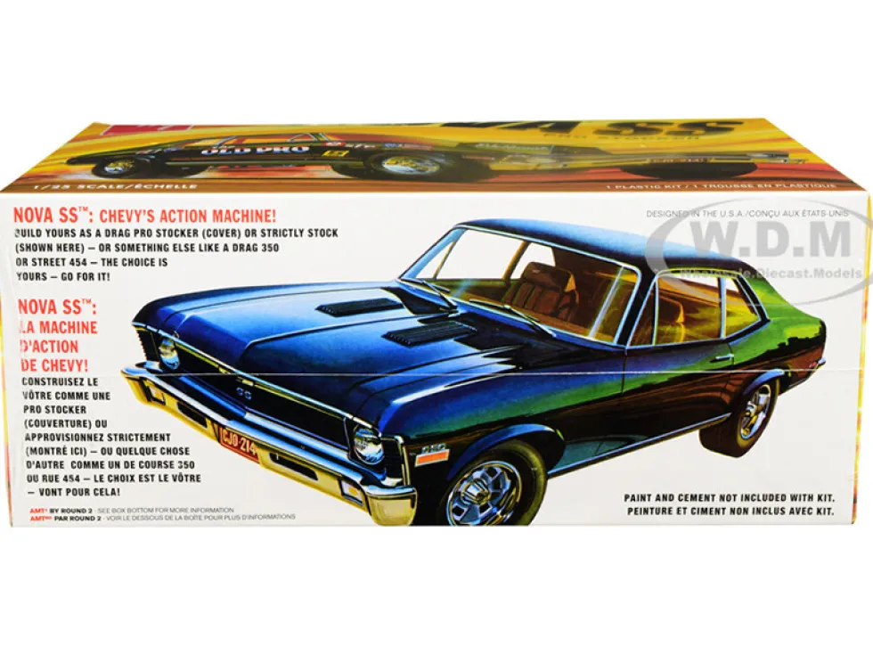 Skill 2 Model Kit 1972 Chevrolet Nova SS Pro Stocker 1/25 Scale Model AMT AMT1142 M