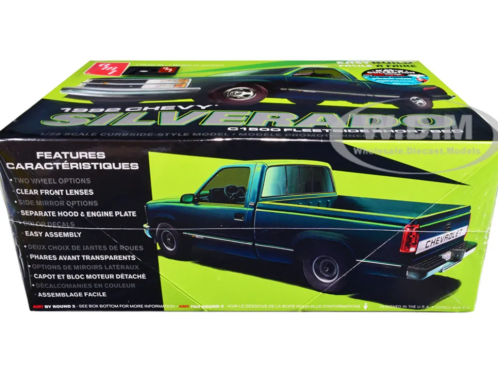 Skill 2 Model Kit 1992 Chevrolet Silverado C1500 Fleetside Short Bed Pickup Truck Easy Build 1/25 Scale Model AMT AMT1408M