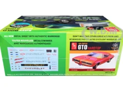 Skill 2 Model Kit 1992 Chevrolet Silverado C1500 Fleetside Short Bed Pickup Truck Easy Build 1/25 Scale Model AMT AMT1408M