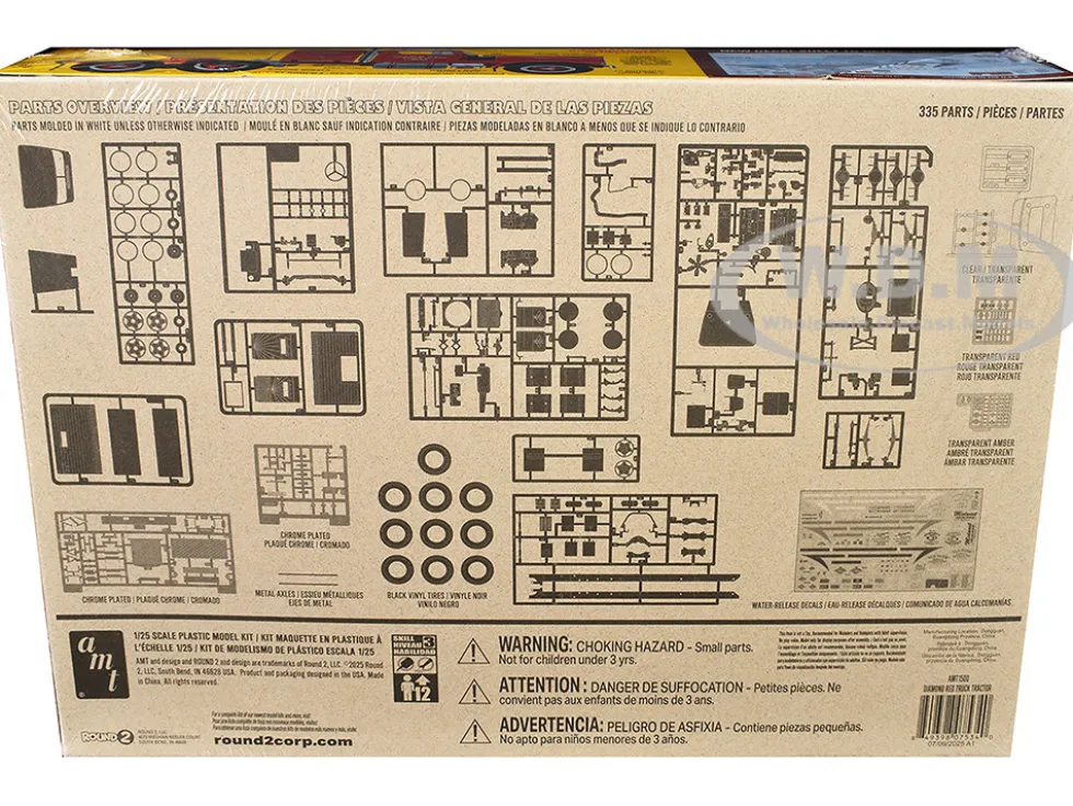 Skill 3 Model Kit Diamond Reo Truck Tractor 1/25 Scale Model by AMT