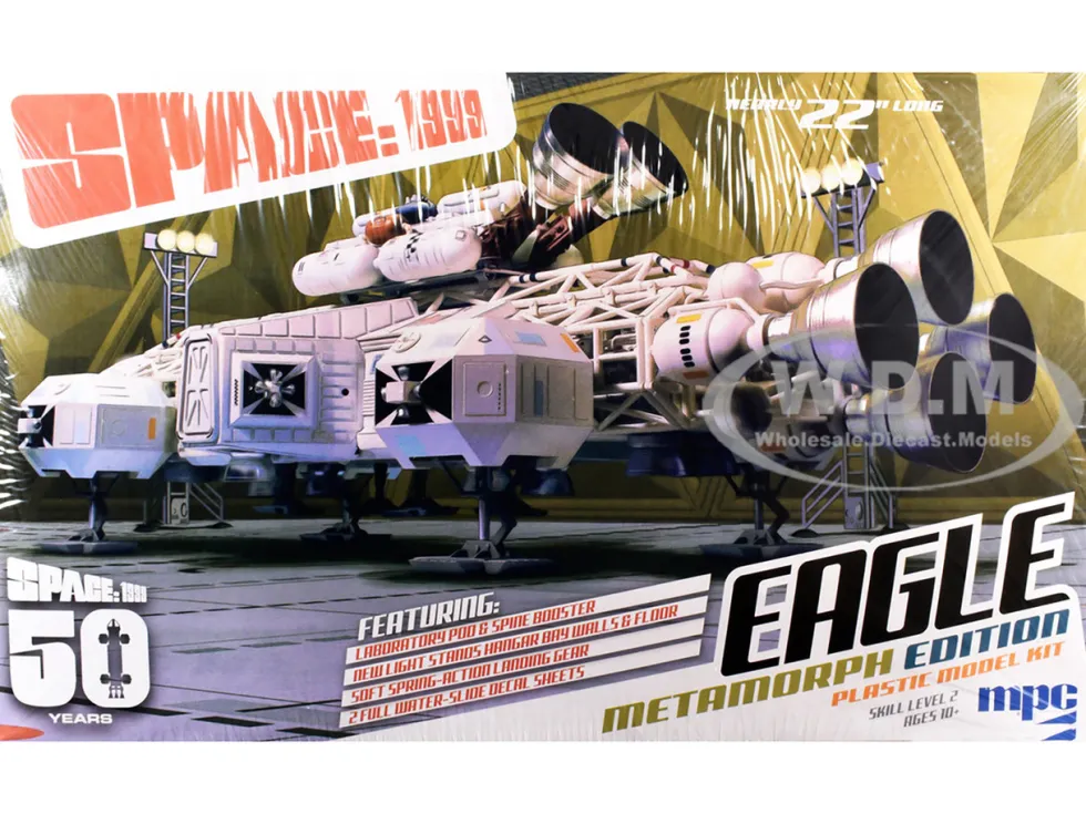 Skill 2 Model Kit Eagle Transporter Metamorph Edition "Space: 1999" (1975-1977) TV Series 1/48 Scale Model by MPC