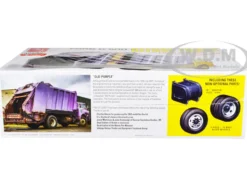 Skill 3 Model Kit Ford C-900 GarWood Refuse Garbage Truck Load-Packer 1/25 Scale Model AMT AMT1247