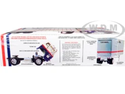 Skill 3 Model Kit Ford C900 Truck Tractor with Trailer U.S. Mail 1/25 Scale Model AMT AMT1326