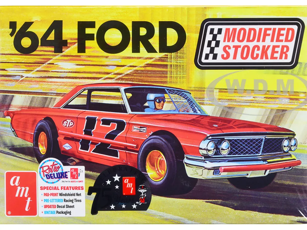 Skill 2 Model Kit 1964 Ford Galaxie Modified Stocker 1/25 Scale Model AMT AMT1383