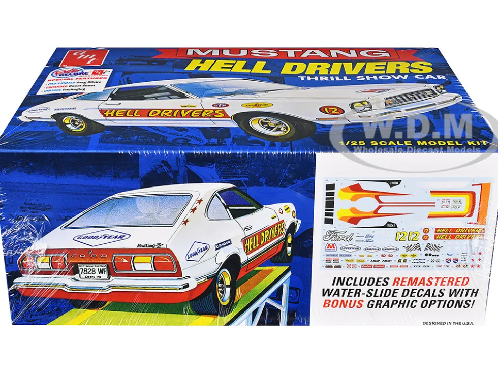 Skill 2 Model Kit 1977 Ford Mustang "Hell Drivers" Thrill Show Car 1/25 Scale Model by AMT