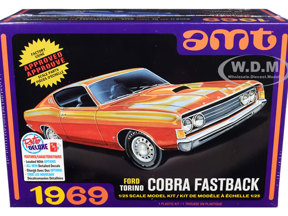 Skill 2 Model Kit 1969 Ford Torino Cobra Fastback 3-in-1 Kit 1/25 Scale Model AMT AMT1217M