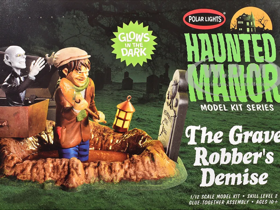 Skill 2 Model Kit Haunted Manor "The Grave Robber's Demise" Diorama Set 1/12 Scale Model by Polar Lights