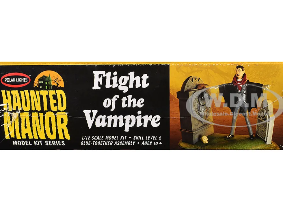 Skill 2 Model Kit Haunted Manor "Flight of the Vampire" Diorama Set 1/12 Scale Model by Polar Lights