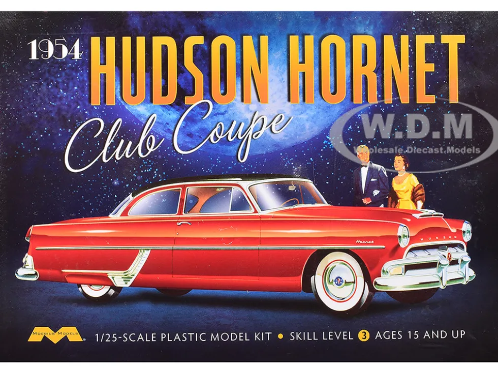 Skill 3 Model Kit 1954 Hudson Hornet Coupe 1/25 Scale Model by Moebius