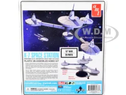 Skill 2 Model Kit K 7 Space Station Star Trek 1966 1969 TV Series 1/7600 Scale Model AMT AMT1415