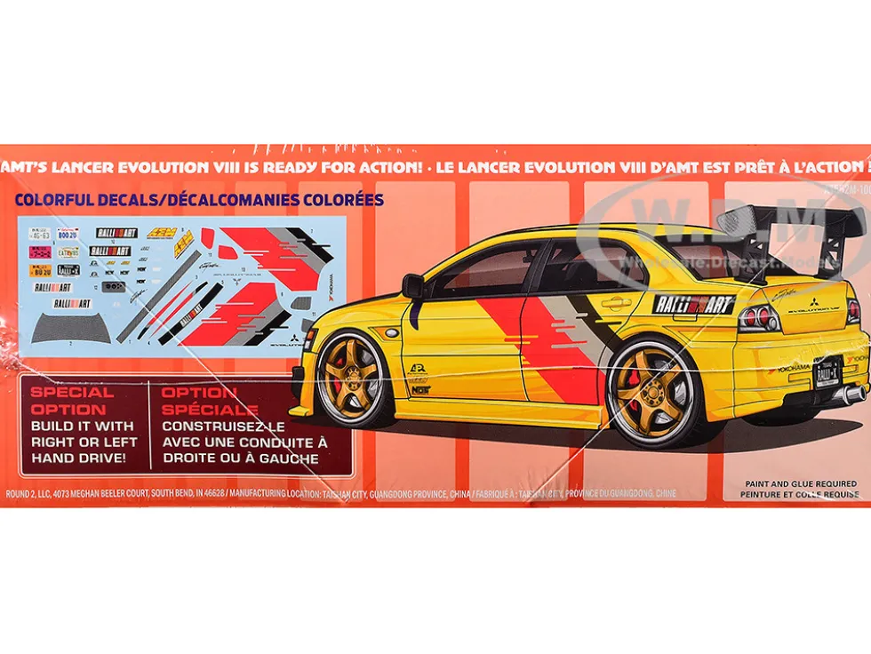 Skill 2 Model Kit 1995 Mitsubishi Lancer Evolution VIII 1/25 Scale Model by AMT