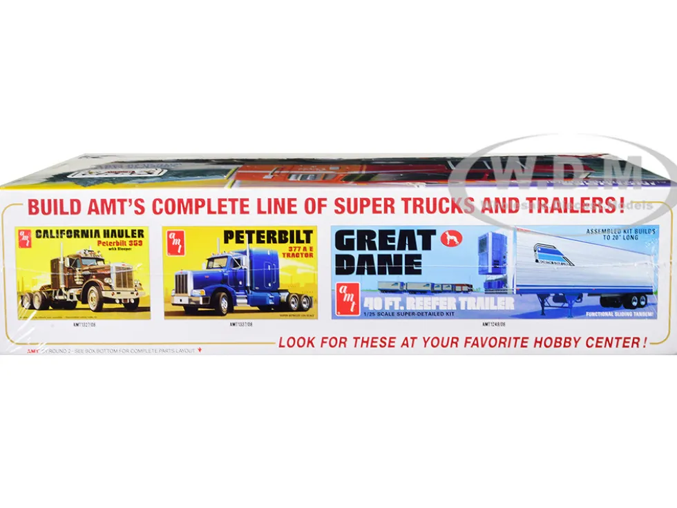 Skill 3 Model Kit Peterbilt 352 Pacemaker Cabover Tractor Coors 1/25 Scale Model AMT AMT1375