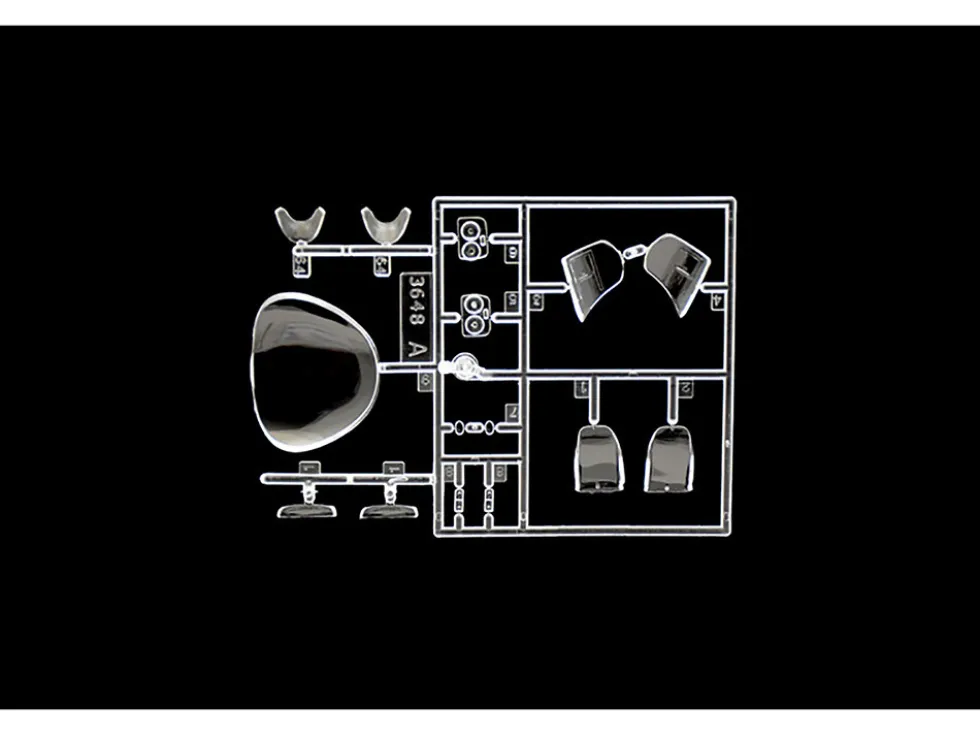 Skill 2 Model Kit Porsche 956 1/24 Scale Model Italeri 3648