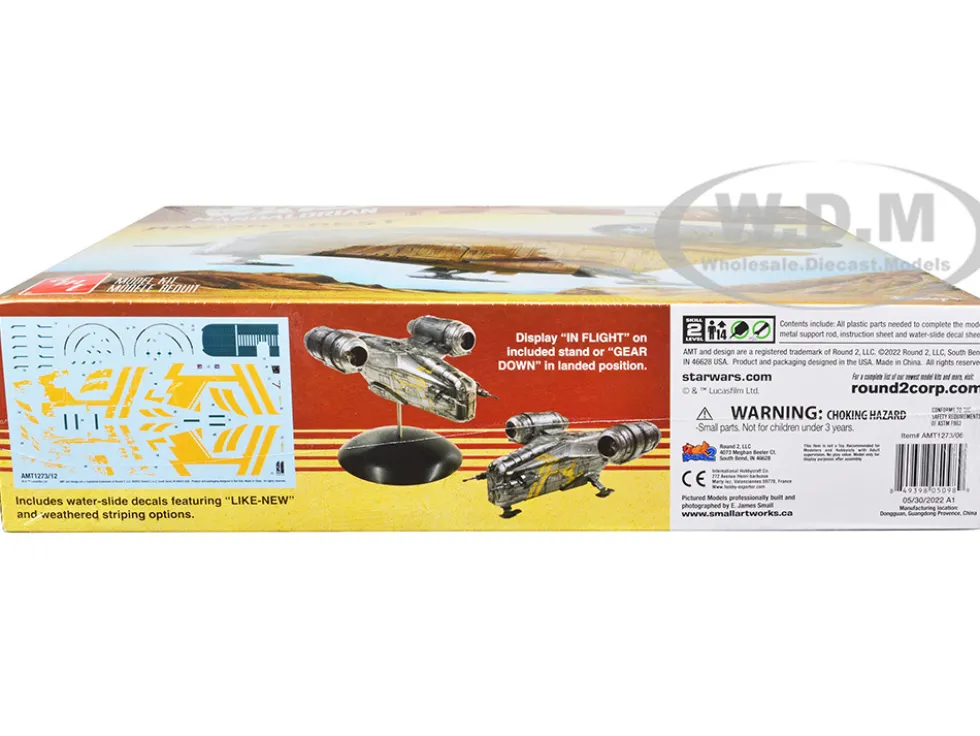 Skill 2 Model Kit Razor Crest Spaceship Star Wars: The Mandalorian 1/72 Scale Model AMT AMT1273