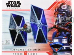 Skill 2 Model Kit Tie Fighter Star Wars Episode IV A New Hope 1977 Movie 1/32 Scale Model AMT AMT1341