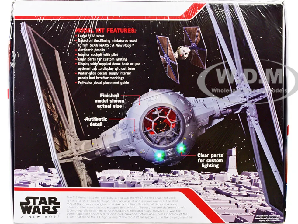 Skill 2 Model Kit Tie Fighter Star Wars Episode IV A New Hope 1977 Movie 1/32 Scale Model AMT AMT1341