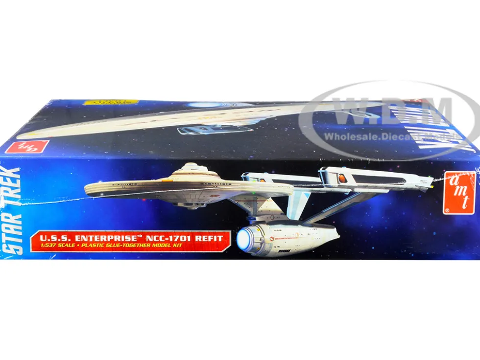 Skill 2 Model Kit U.S.S. Enterprise NCC-1701 Refit Starship Star Trek 1/537 Scale Model AMT AMT1080