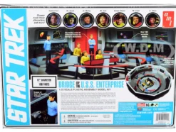 Skill 2 Model Kit U.S.S. Enterprise Command Bridge Set Star Trek 1966-1969 TV Show 1/32 Scale Model AMT AMT1270