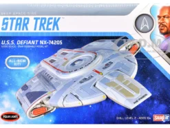Skill 2 Snap Model Kit USS Defiant NX-74205 Starship 