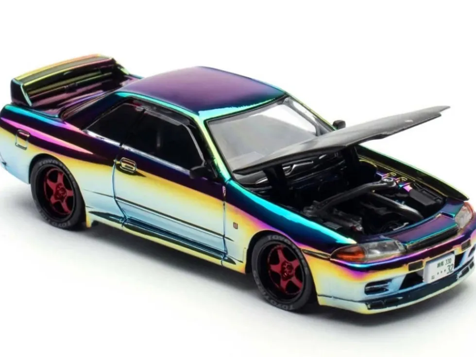 Skyline GT-R (BNR32) RHD (Right Hand Drive) Chameleon Chrome with Carbon Hood "APA XPO 2025 Exclusive 1/64 Diecast Model Car by Pop Race