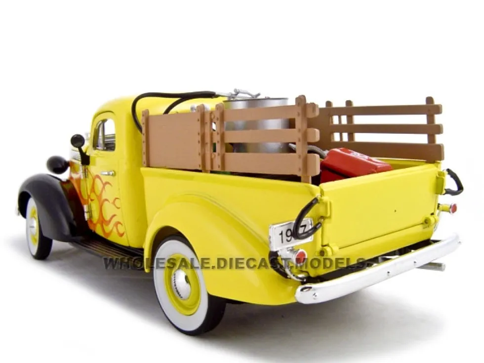 1937 Studebaker Pickup Yellow With Accessories 1/24 Diecast Car Unique Replicas 18566