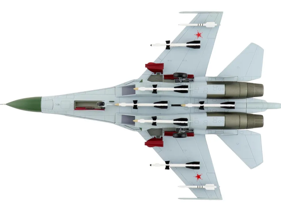 Sukhoi Su-27 Flanker-B Fighter Aircraft "Red 36, Barents Sea, 941st IAP" (1987) Soviet Air Force "Air Power Series" 1/72 Diecast Model by Hobby Master