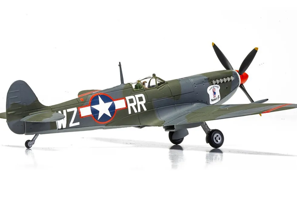 Supermarine Spitfire MkIXC Fighter Aircraft "Porky II, Lt Robert Connor, 309th Fighter Squadron, 31st Fighter Group" (1943) United States Army Air Forces "The Aviation Archive" Series 1/72 Diecast Model by Corgi
