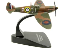 Supermarine Spitfire MK1 SGT R Havercroft No 92 Sqn 1940 1/72 Diecast Model Airplane Oxford Diecast AC001