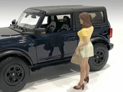 The Dealership Customer II Figurine for 1/24 Scale Models American Diorama 76409