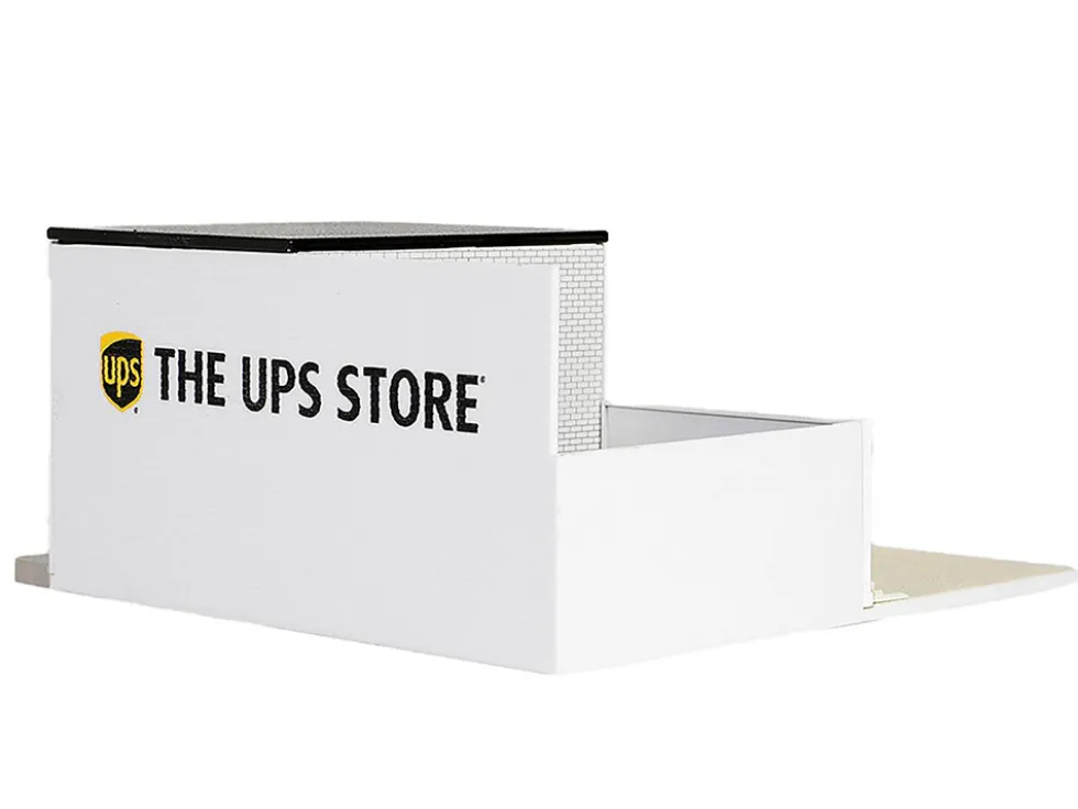 The UPS Store Diorama Mechanic s Corner for 1/64 Scale Models Greenlight 51491