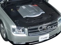 Toyota Century with Curtains RHD Right Hand Drive Silver Special Edition 1/18 Model Car Autoart 78770